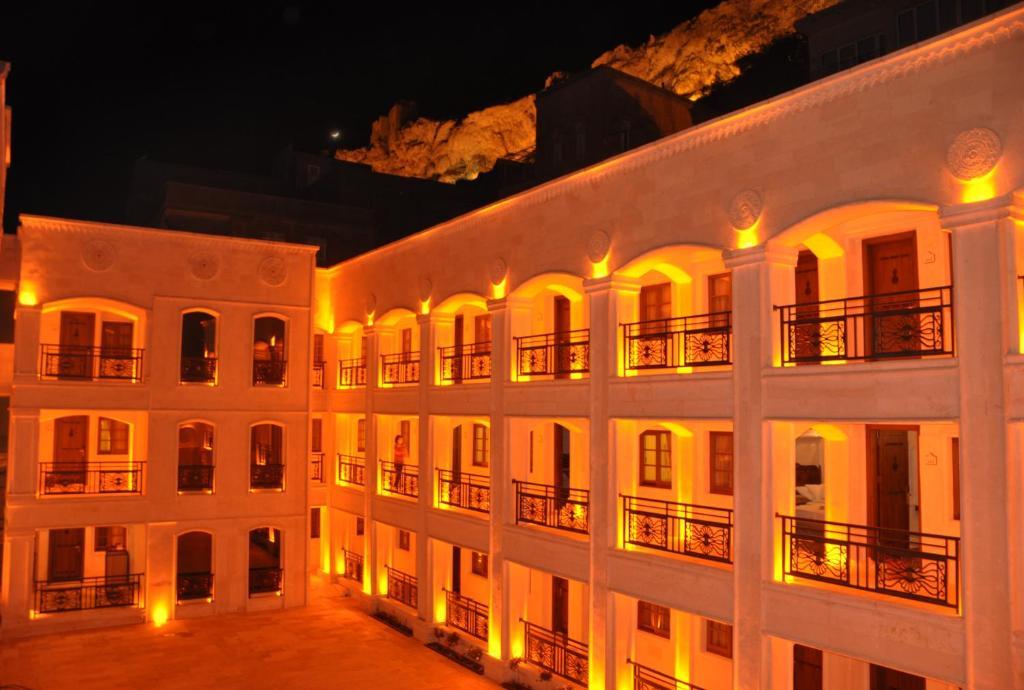 Izala Boutique Hotel Mardin Exterior photo